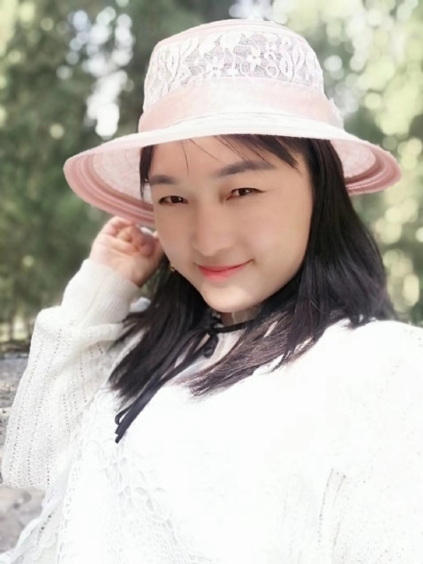 凤凰的第一张照片--安阳相亲服务中心