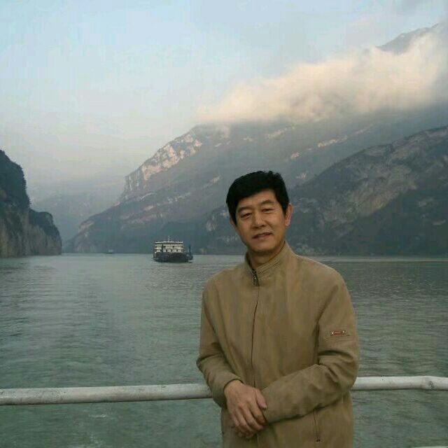 优秀善良1.78的第二张照片--安阳相亲服务中心