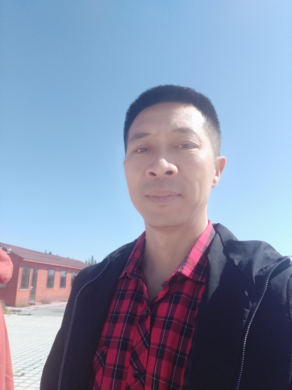 风滚草的坚持的第一张照片--安阳相亲服务中心