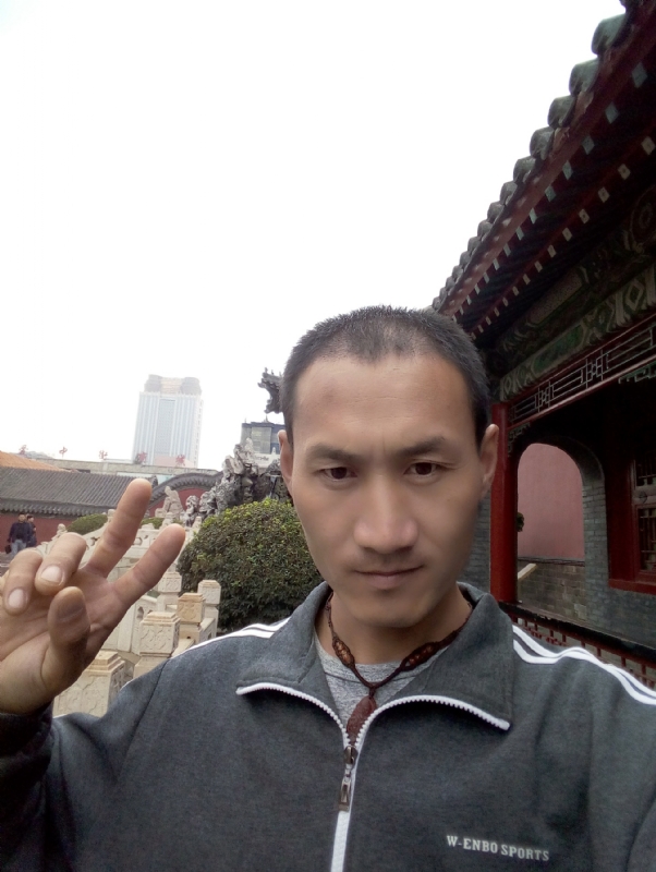 清雨的第一张照片--安阳相亲服务中心