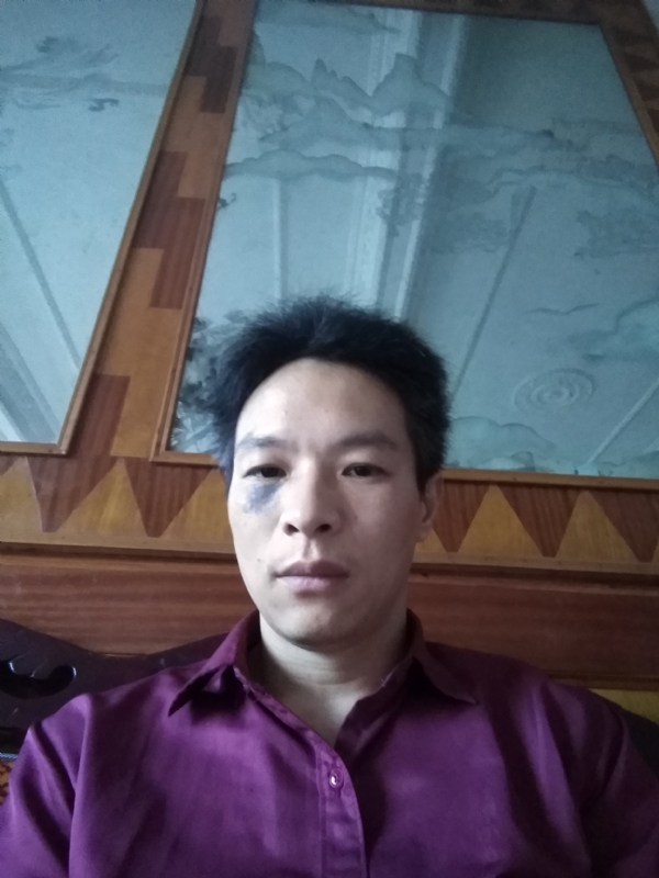 风中落叶的第一张照片--安阳相亲服务中心