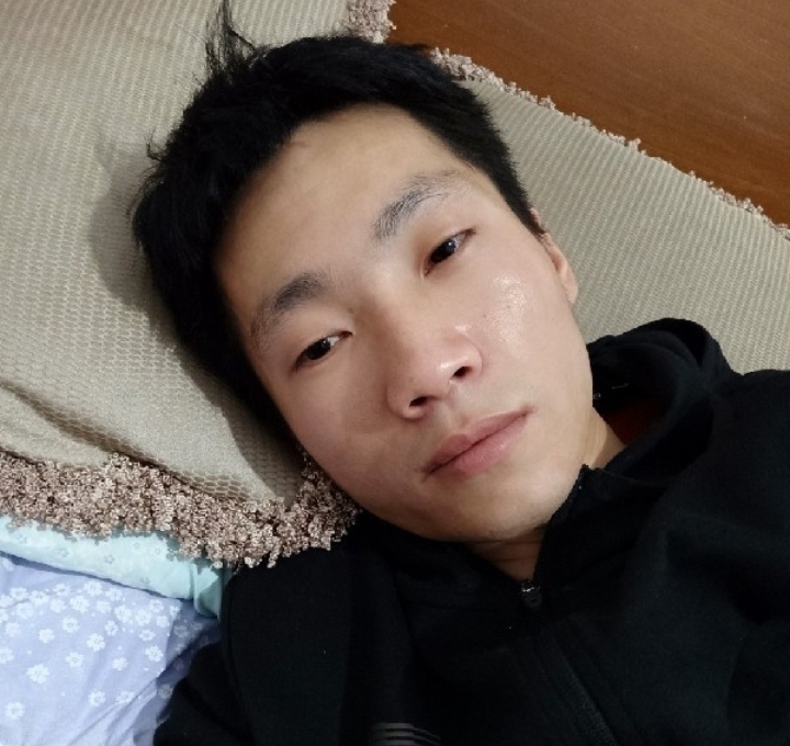 老鼠爱上猫的第一张照片--安阳相亲服务中心