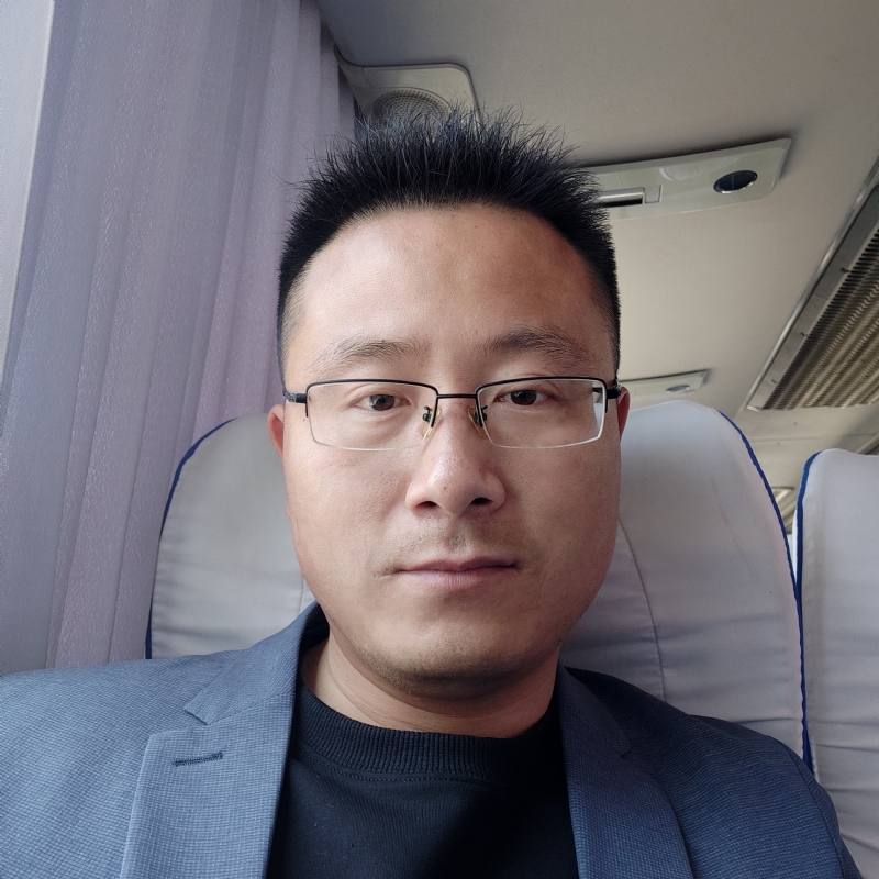 桑业挺的第一张照片--安阳相亲服务中心