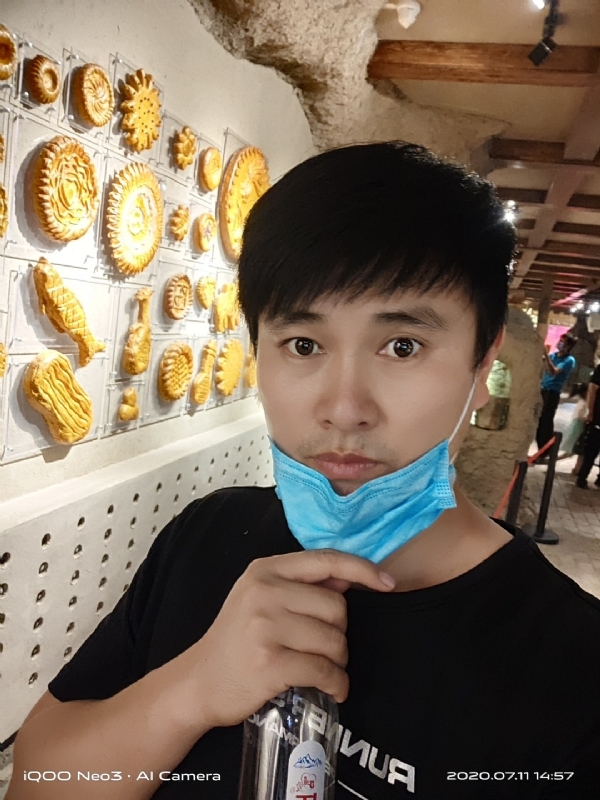 ldp守望薰衣草的第一张照片--安阳相亲服务中心