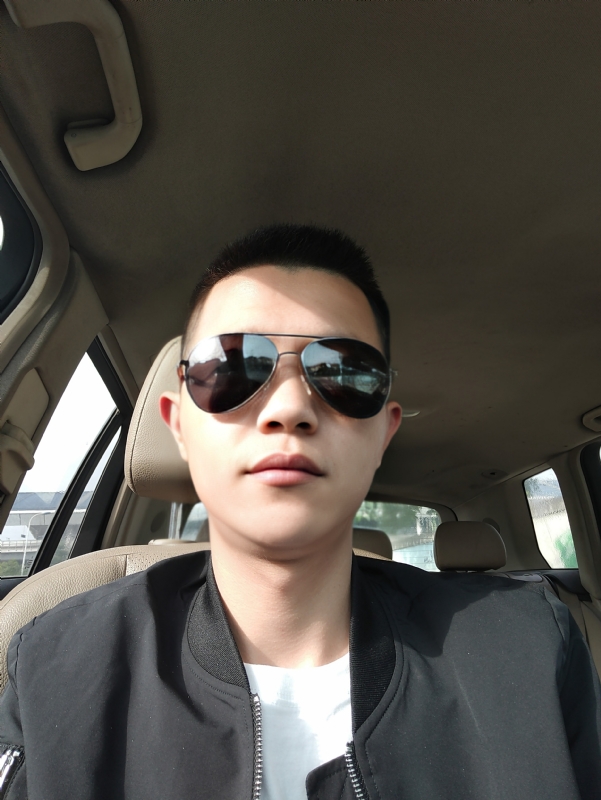 葛先生的第二张照片--安阳相亲服务中心