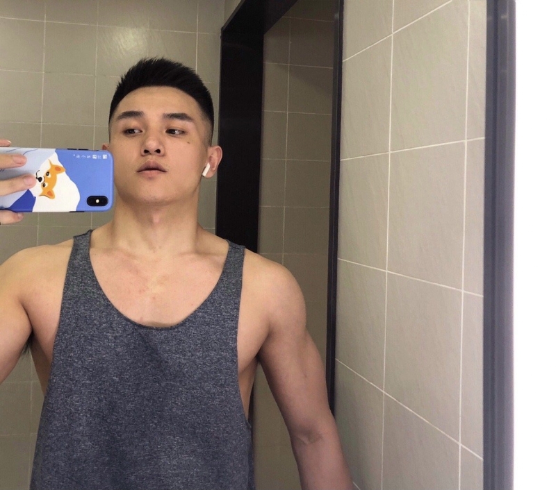 李文亮的第一张照片--安阳相亲服务中心