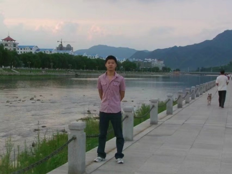 王王的第一张照片--安阳相亲服务中心