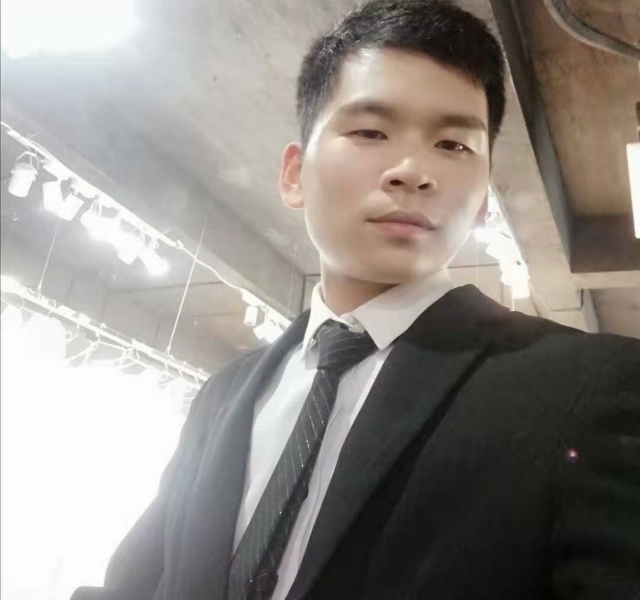 凌晨三点三分的第二张照片--安阳相亲服务中心