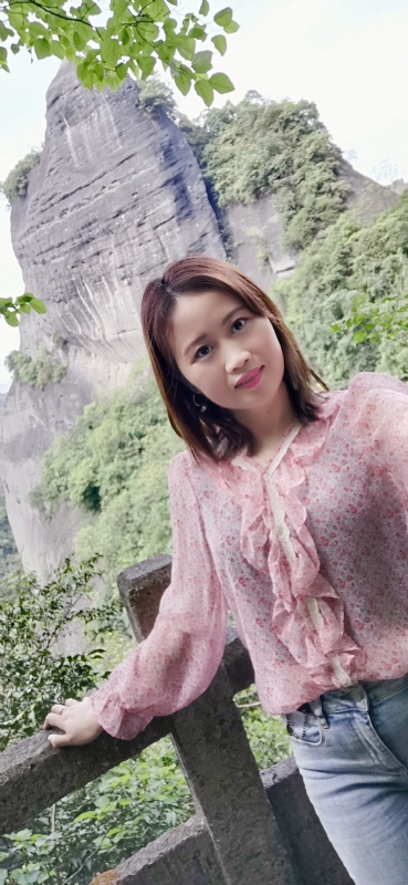 花开半夏的第二张照片--安阳相亲服务中心