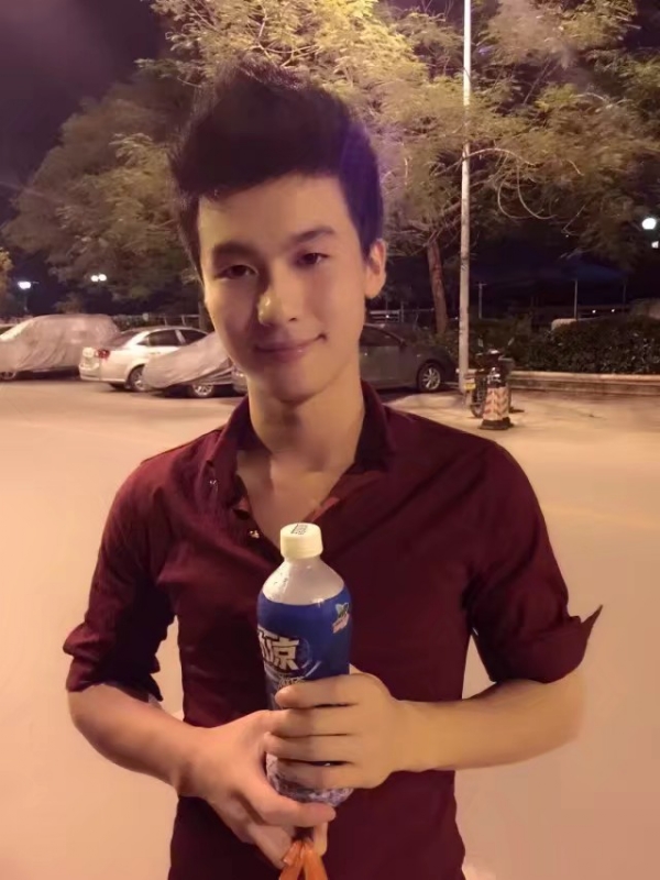 皮特王的第三张照片--安阳相亲服务中心