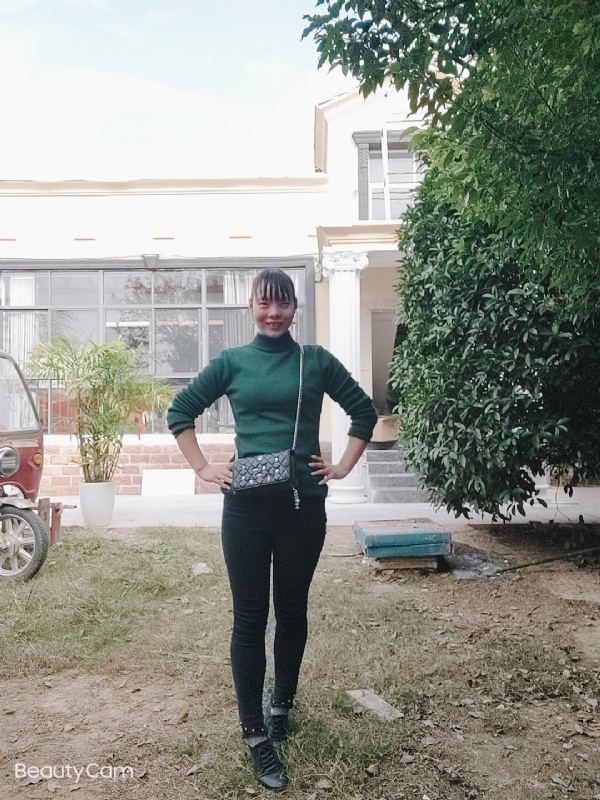 魏沐阳子的第一张照片--安阳相亲服务中心