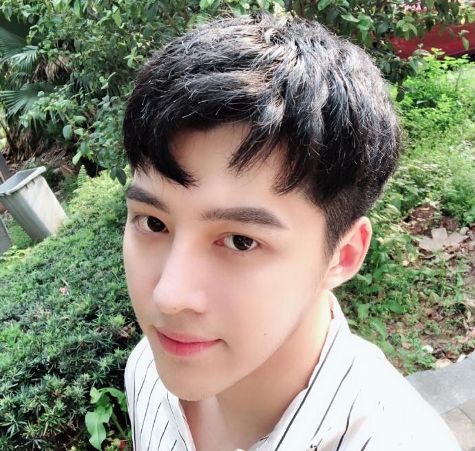 alading的第一张照片--安阳相亲服务中心