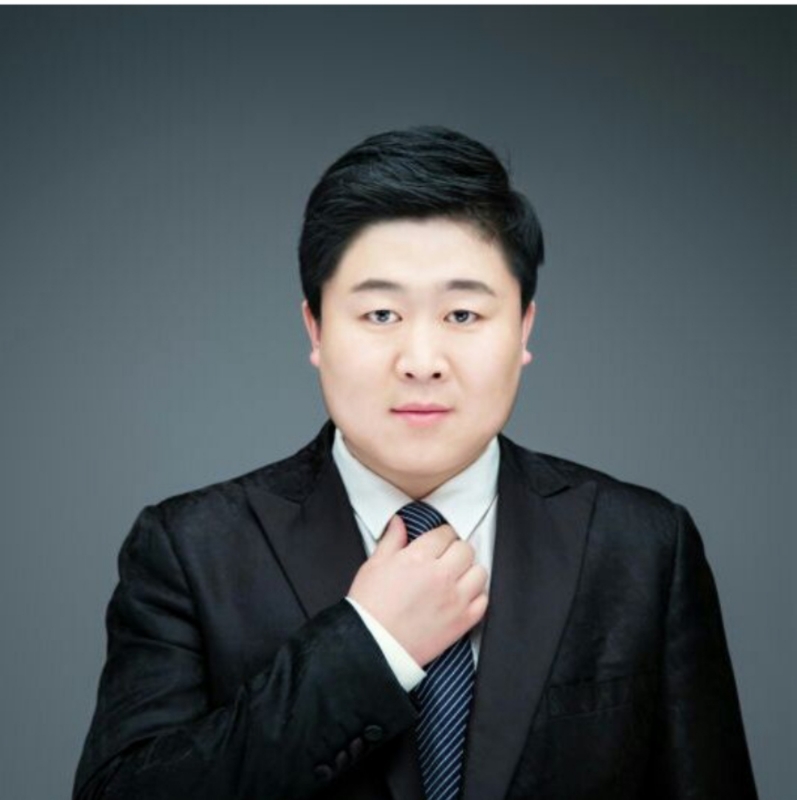 迷途小书童的第一张照片--安阳相亲服务中心