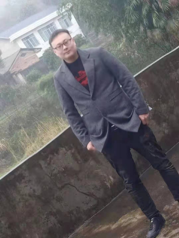 冰城的第一张照片--安阳相亲服务中心