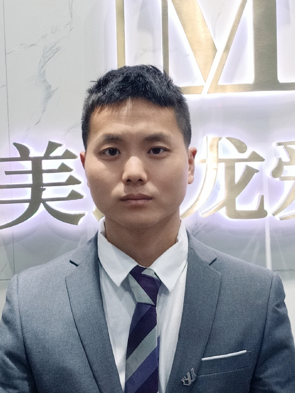 武路的第一张照片--安阳相亲服务中心