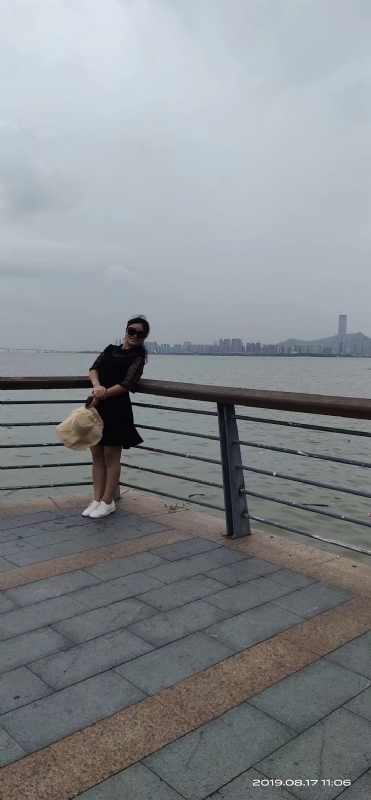 清秋的第一张照片--安阳相亲服务中心