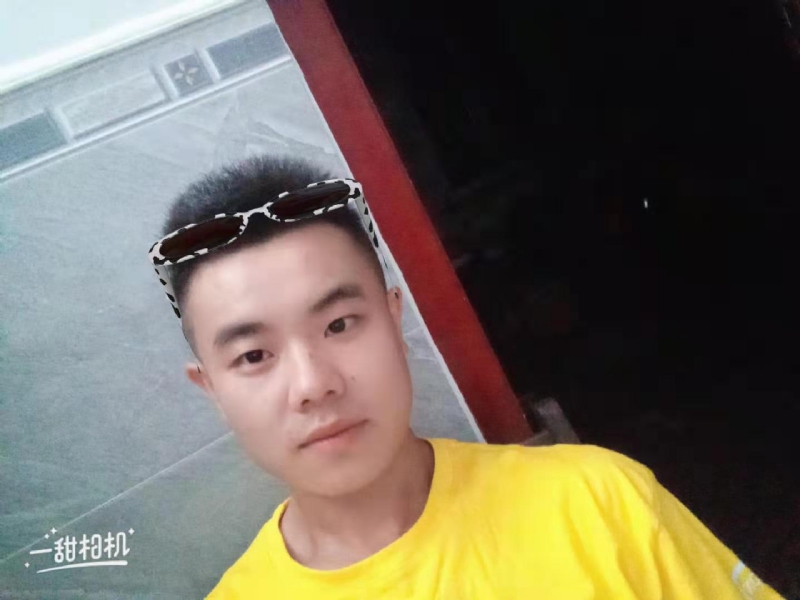 建国90周年的学渣的第一张照片--安阳相亲服务中心