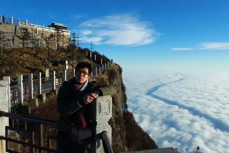 咫尺天涯的第一张照片--安阳相亲服务中心