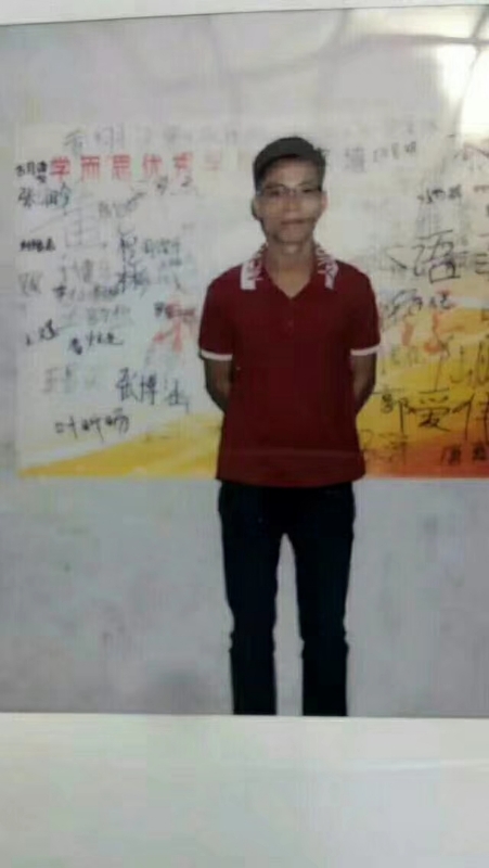 摆渡者的第二张照片--安阳相亲服务中心