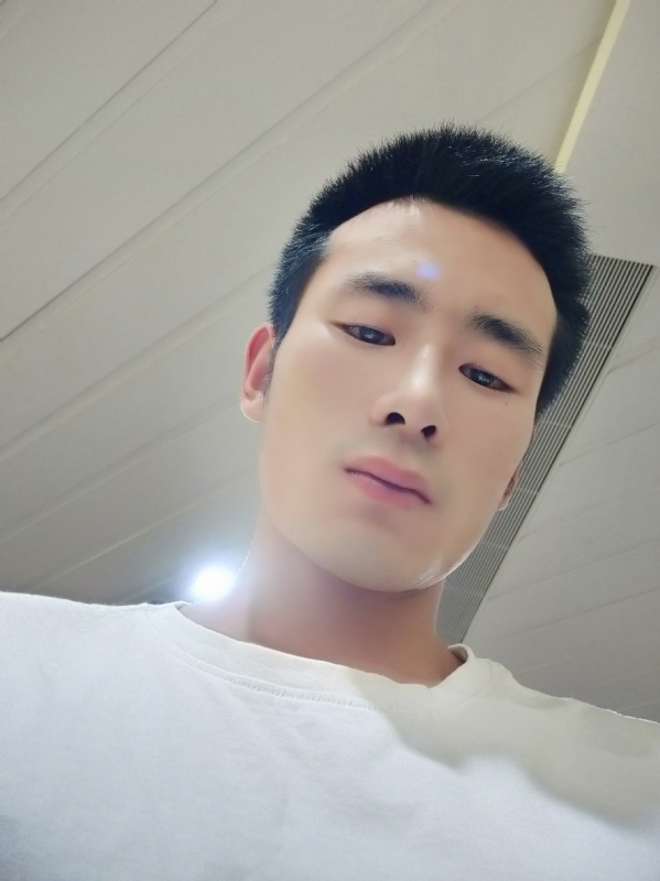 离殇的第一张照片--安阳相亲服务中心