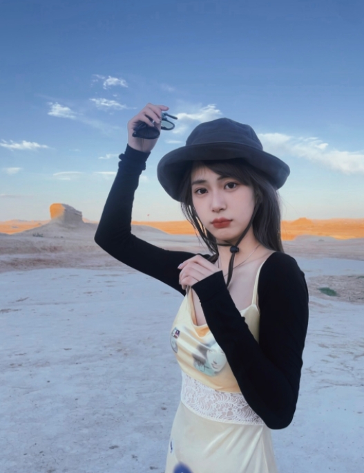 英姐的第一张照片--安阳相亲服务中心