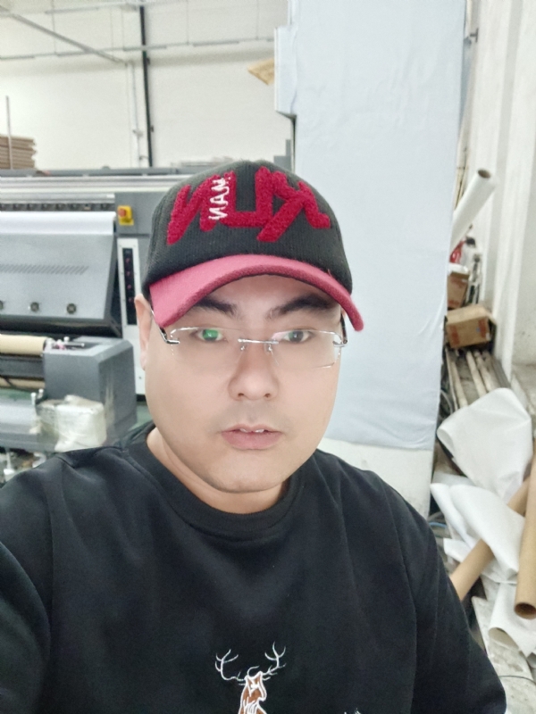 胖子的第一张照片--安阳相亲服务中心