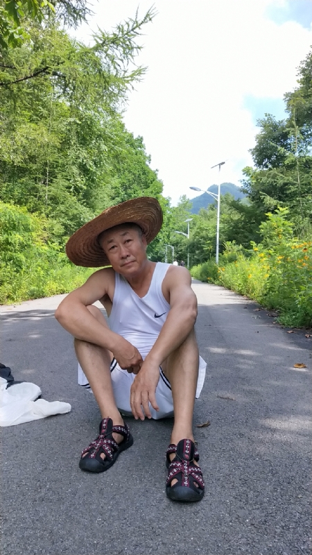 真诚寻伴的第一张照片--安阳相亲服务中心