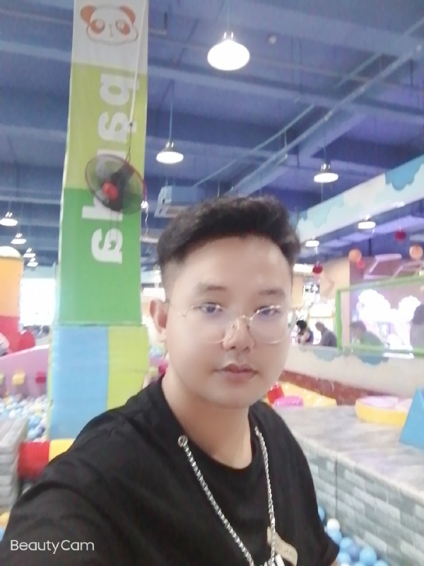 棒哥的第三张照片--安阳相亲服务中心