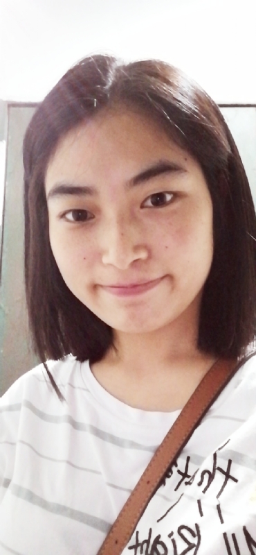 向日葵无一例外的第一张照片--安阳相亲服务中心