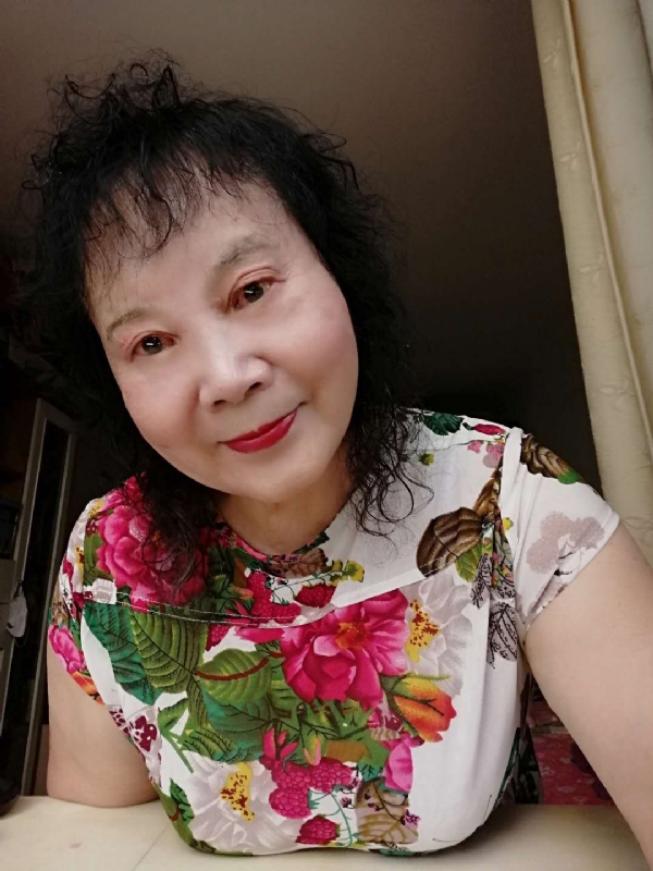 晚霞的第一张照片--安阳相亲服务中心