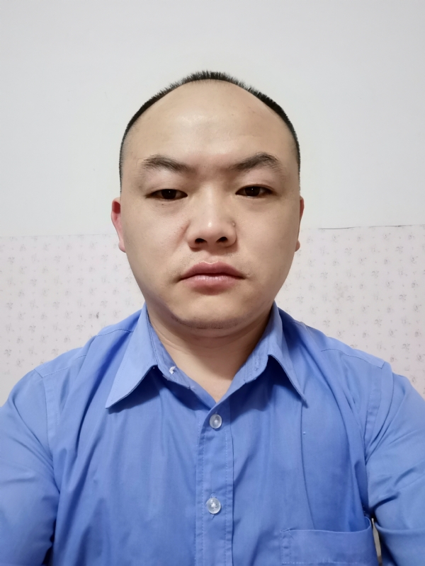 与子携老的第一张照片--安阳相亲服务中心