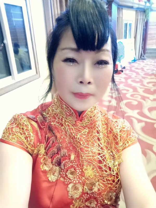 冰雪的第一张照片--安阳相亲服务中心