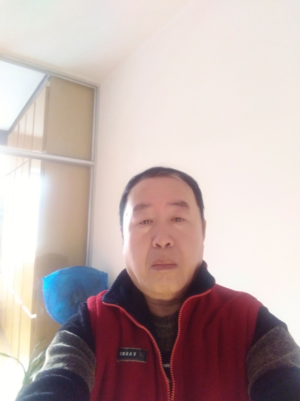 快乐的第一张照片--安阳相亲服务中心