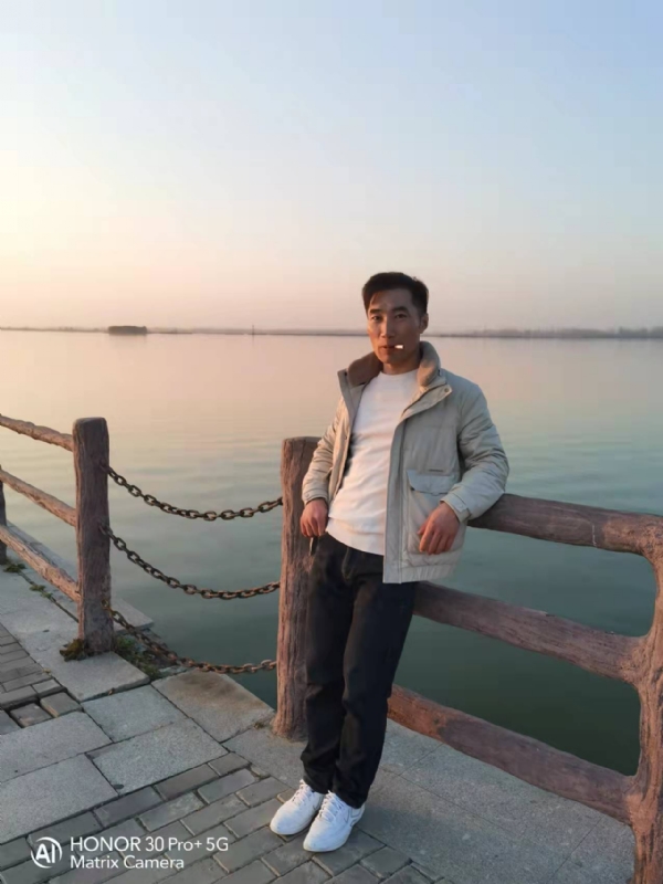 望月兔的第一张照片--安阳相亲服务中心