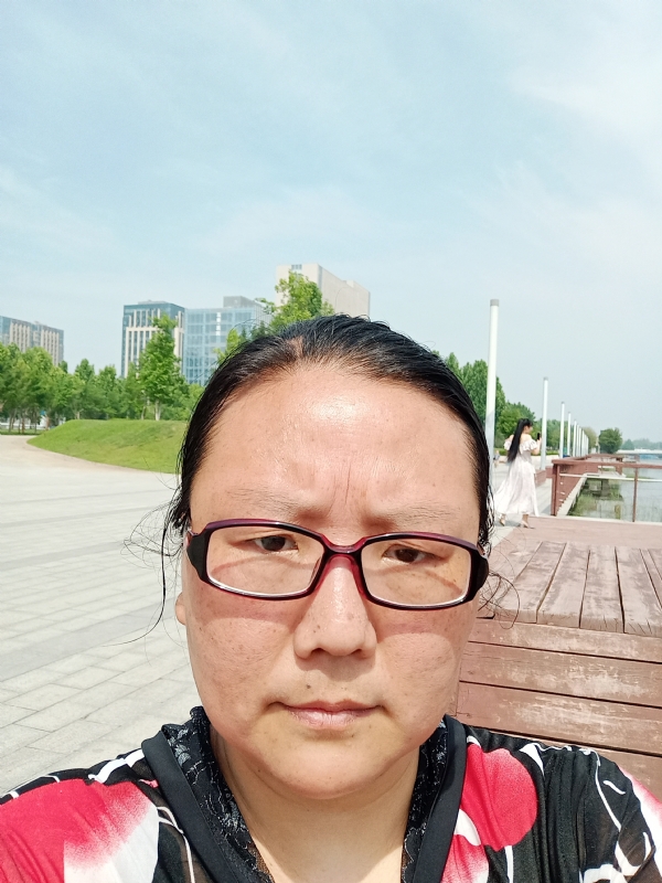 苦乐的第四张照片--安阳相亲服务中心