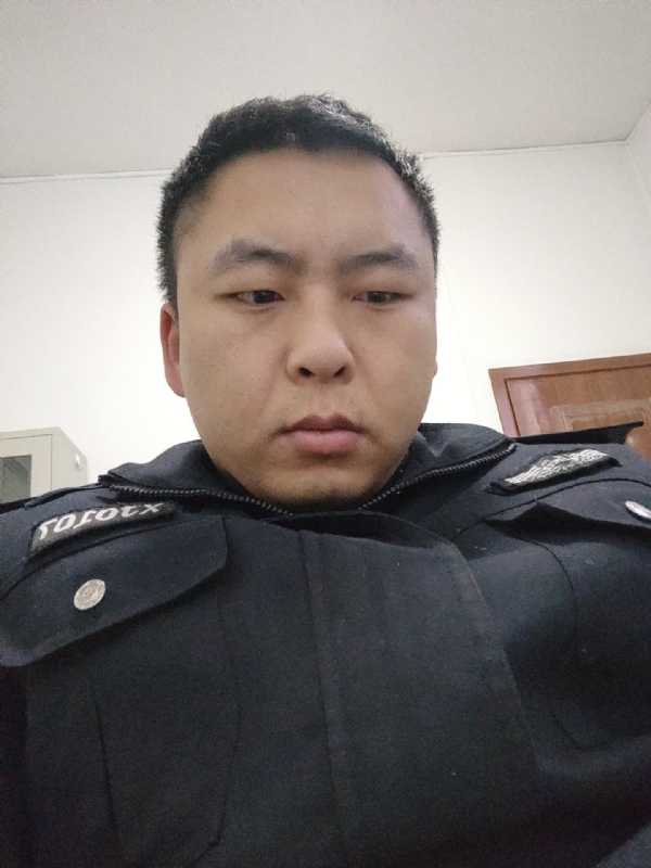 好纠结的第一张照片--安阳相亲服务中心