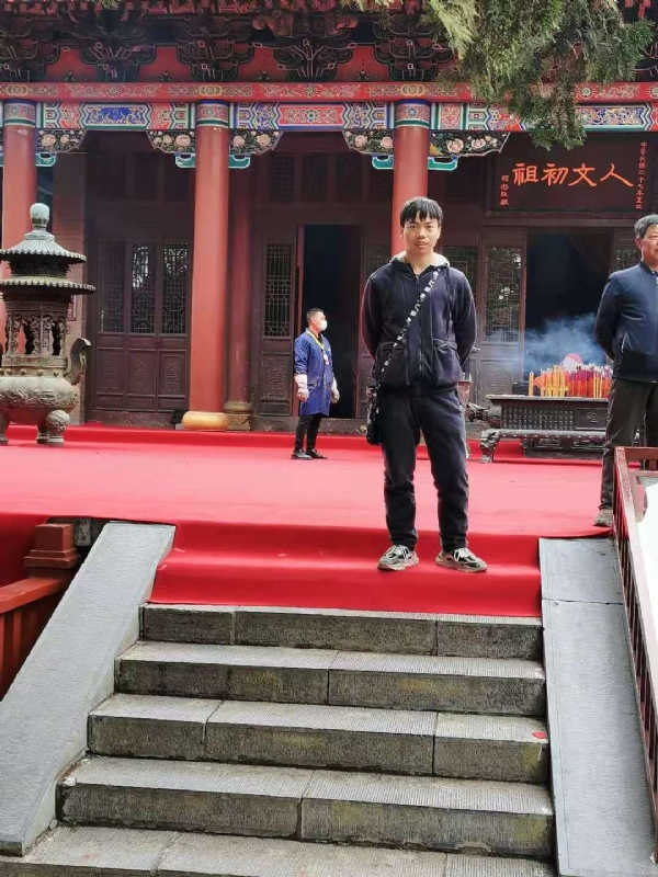 单身的小草的第三张照片--安阳相亲服务中心