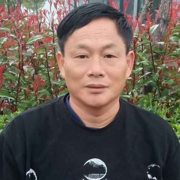 老黄牛的第一张照片--安阳相亲服务中心