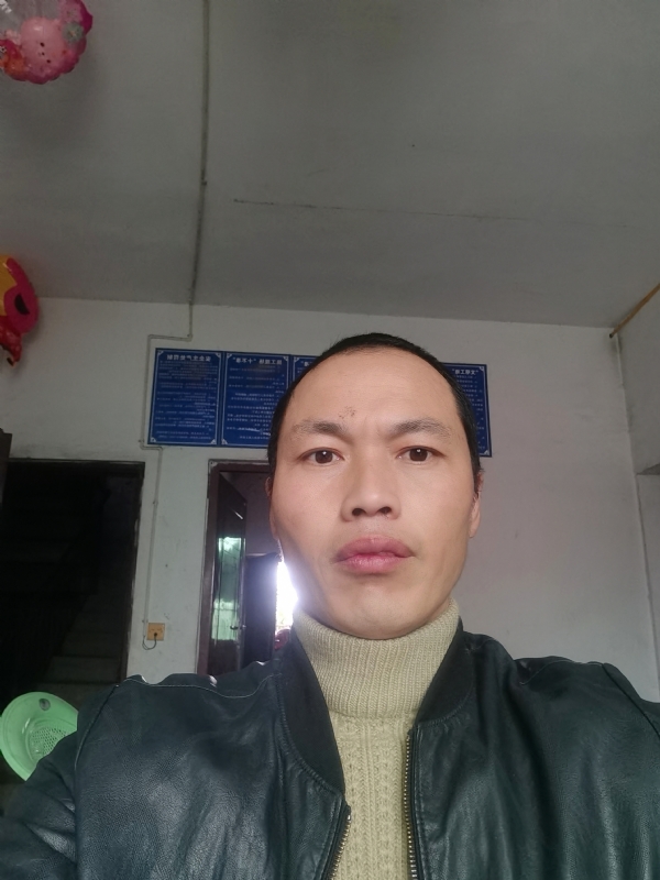 陈前的第一张照片--安阳相亲服务中心