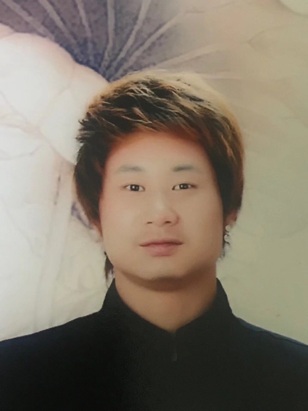 咮辛的第一张照片--安阳相亲服务中心