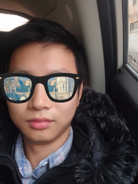 请问揉揉头的第一张照片--安阳相亲服务中心