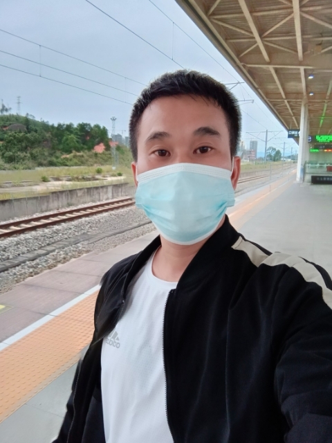 小李的第一张照片--安阳相亲服务中心