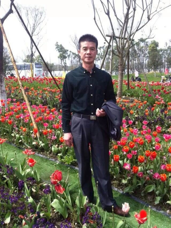 蓝天的第一张照片--安阳相亲服务中心