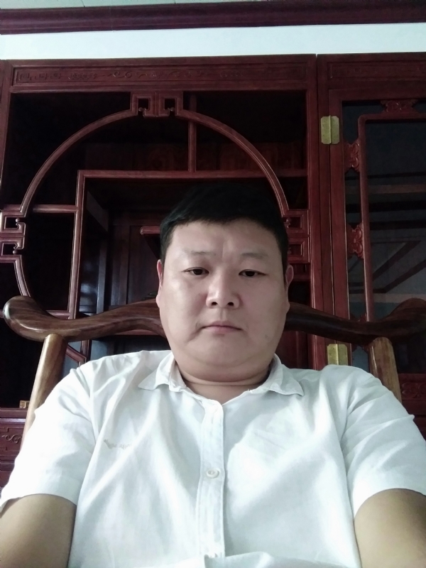 狼图腾的第一张照片--安阳相亲服务中心