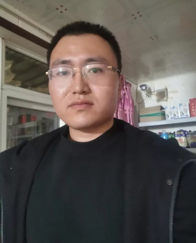 白杨的第一张照片--安阳相亲服务中心