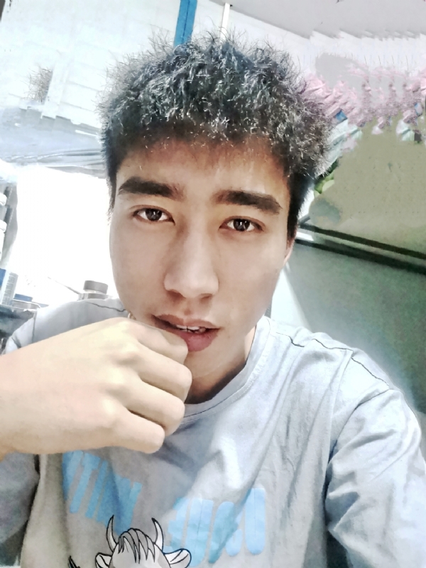 未来可期的第二张照片--安阳相亲服务中心