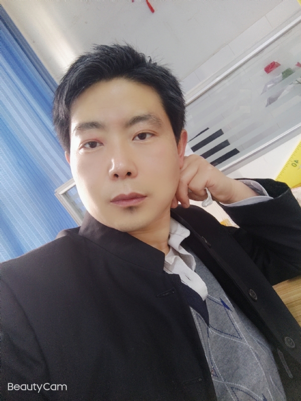 铜豌豆的第一张照片--安阳相亲服务中心