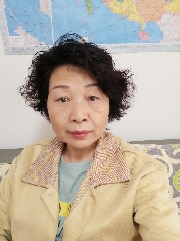 香水百合的第一张照片--安阳相亲服务中心