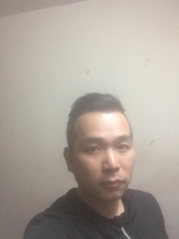 俊君的第一张照片--安阳相亲服务中心