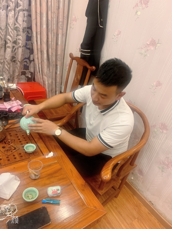 古有风琴的第一张照片--安阳相亲服务中心